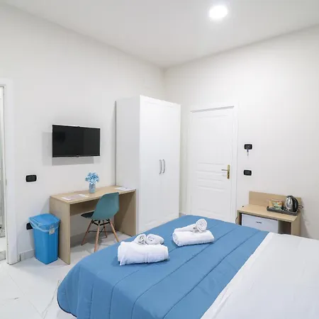 Italia فندق مبيت وإفطار