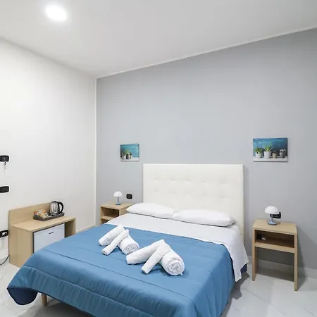 Italia فندق مبيت وإفطار