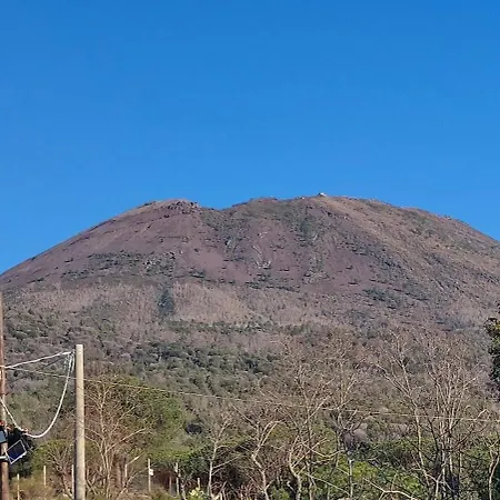 Italia לינה וארוחת בוקר