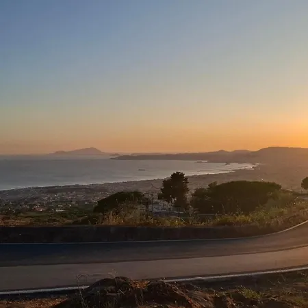 לינה וארוחת בוקר Italia ארקולאנו